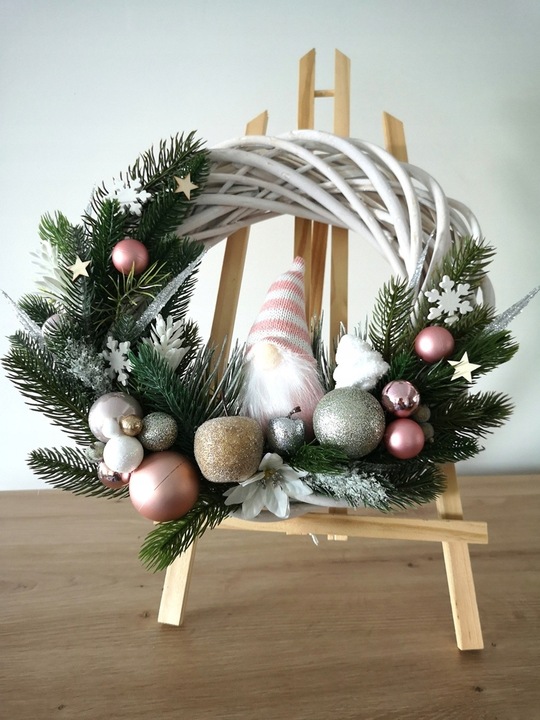 Wieniec wianek ze skrzatem na drzwi ozdoby swiąteczne bogaty stroik dekor