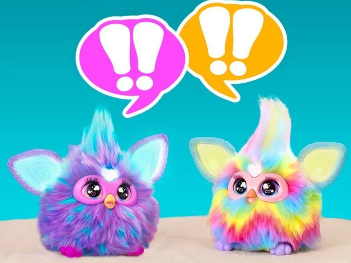 Maskotka HASBRO Furby Tęczowy F8900