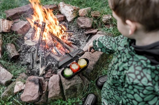 Forma żeliwna na ognisko opiekacz do ziemniaków PETROMAX 1,8 L