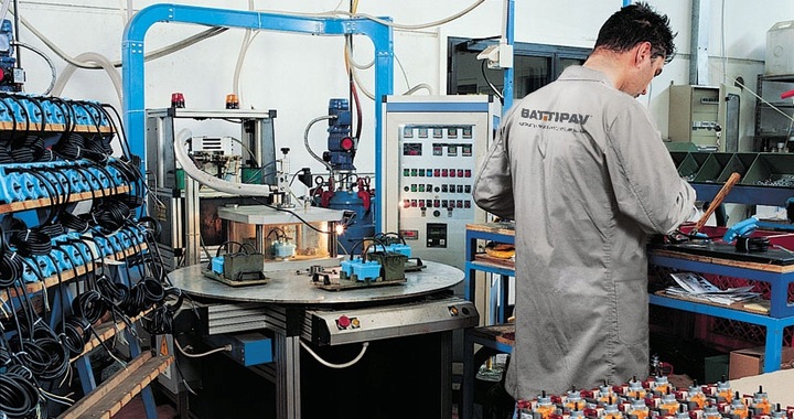 Pompa zatapialna pompka wody S1 P1 BATTIPAV do przecinarki piły 850L/h 50W