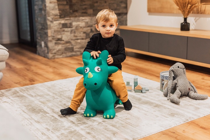 Skoczek Skipy Pompowany,pompka zestaw-B.Jednorożec