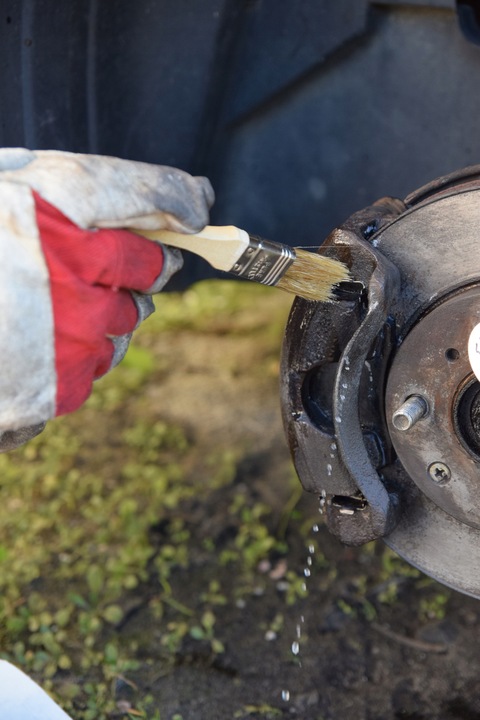 Lakier do zacisków hamulcowych RAL 6001 połysk