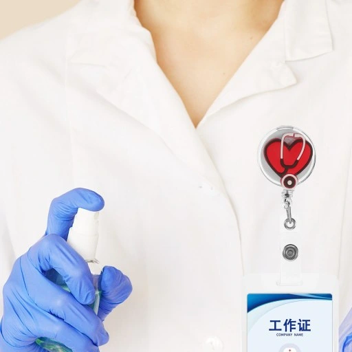 PIELĘGNIARKI ODZNAKA IDENTYFIKATOR KLIP UCHWYT NA NAZWISKO ROLKA 4 SZT