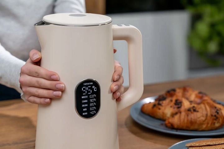 Czajnik GÖTZE & JENSEN KT940E Ecru