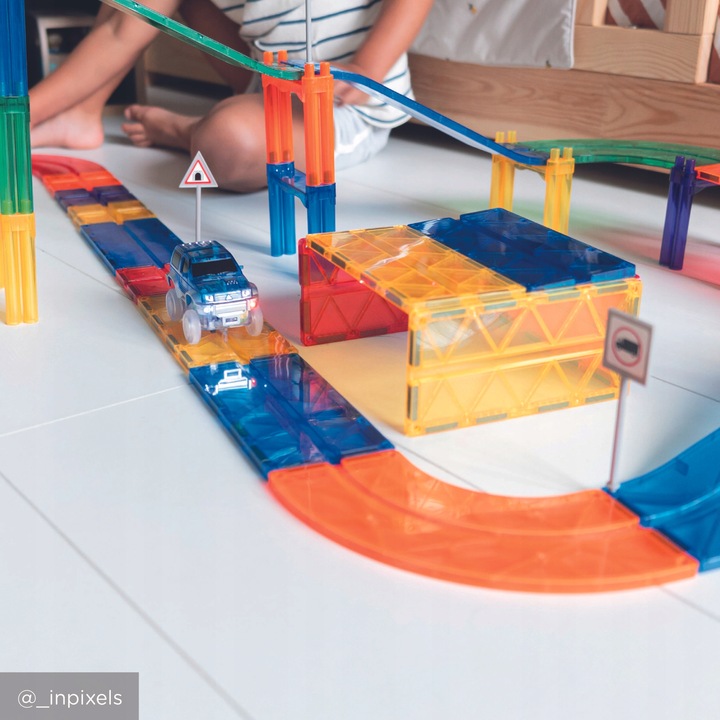 Magnetyczny tor wyścigowy Race Truck Intense 65 el. Cleverclixx