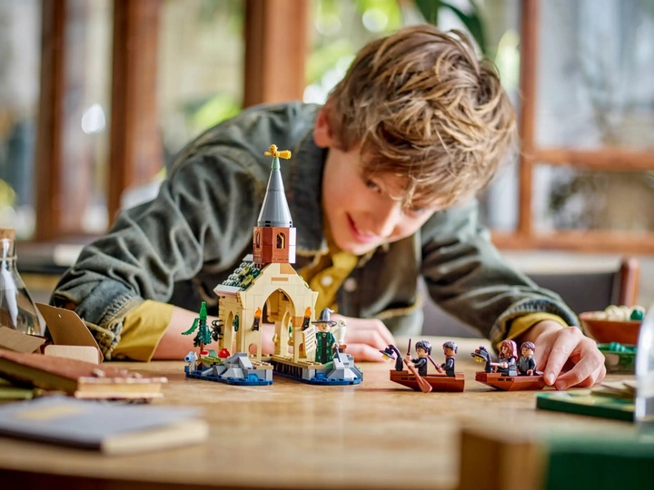 Klocki LEGO Harry Potter 76426 Dom na wodzie przy Hogwarcie Przystań NOWOŚĆ