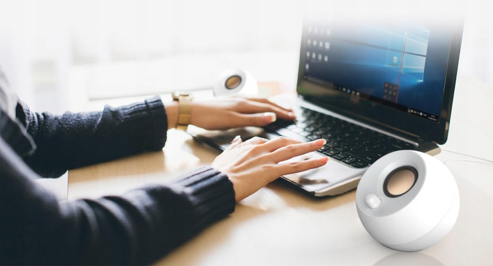 BIURKOWE GŁOŚNIKI KOMPUTEROWE 2.0 USB Jack 3.5mm Creative Pebble CZARNE