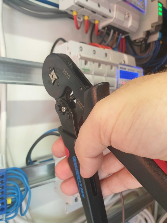 ENERGOTYTAN ZACISKARKA DO TULEJEK 0,25-10 / HI10