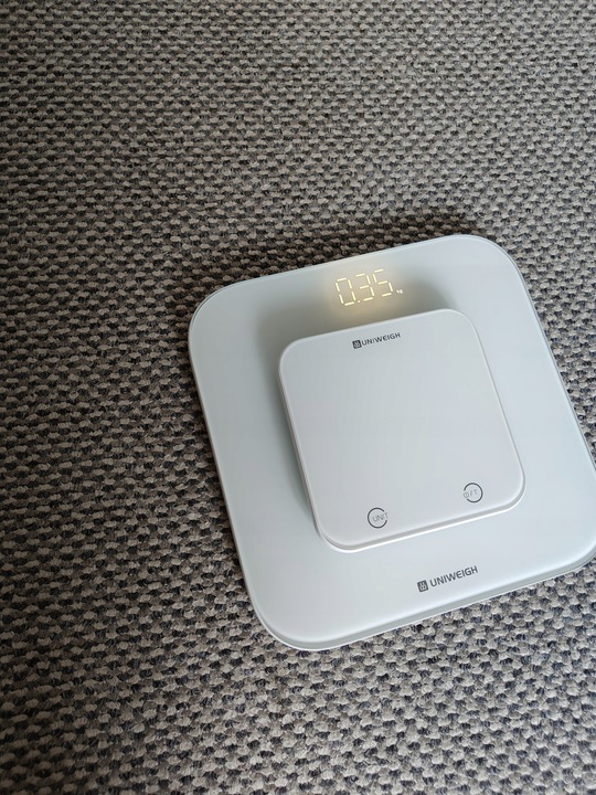 Waga kuchenna szklana UNIWEIGH UNI-EK012B 5KG PREMIUM LED