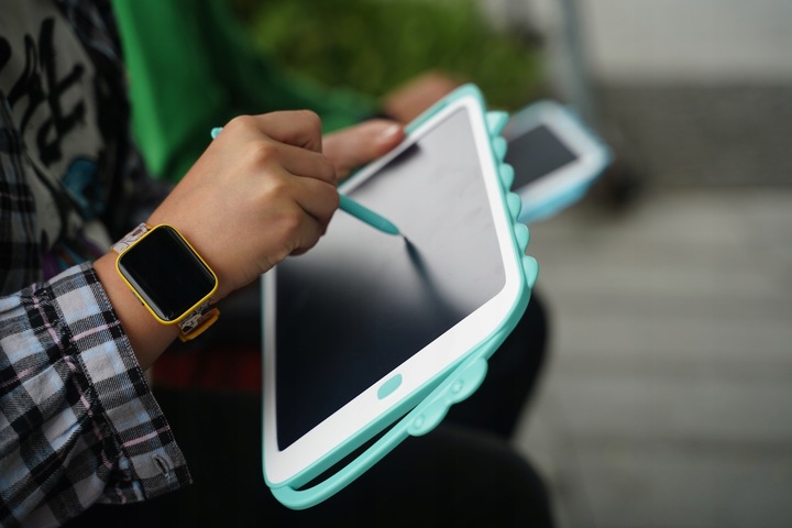 10" tablet do rysowania Bemi Doodle niebieski