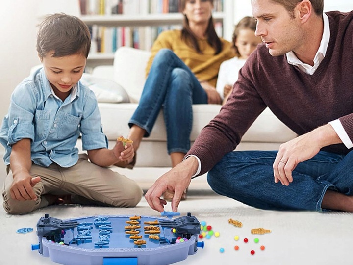 GRA WOJENNA ZRĘCZNOŚCIOWA STRATEGICZNA W ZBIJANIE BITWA MORSKA STATKI