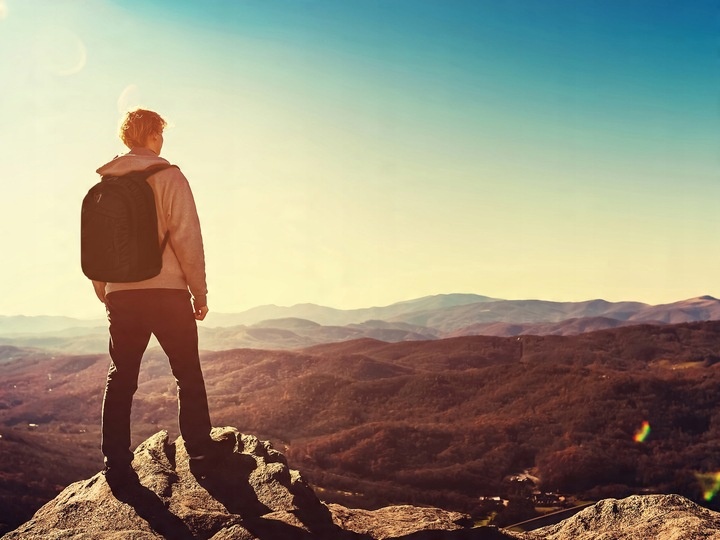 Plecak męski do pracy na laptopa szkolny młodzieżowy pojemny czarny solidny