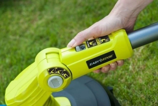 PODKASZARKA AKUMULATOROWA 30cm 18V OLT1832 RYOBI