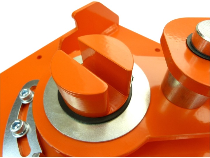 Giętarka do prętów strzemion drutu fi 6-18 GRO-5 z łożyskiem + GRATIS