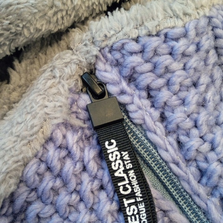 ZIMOWA CZAPKA Z KOMINEM DAMSKA KOMINIARKA Z POMPONEM POLAREM NA SUWAK