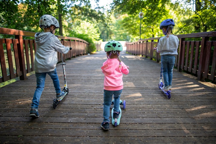 KASK ROWEROWY FROZEN 2 POLIKARBON IN MOLD 52-56 cm