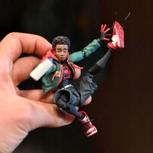 SPIDERMAN FIGURKA AKCJI RUCHOME MILE MORALES PCV FIGURKA AKCJI ZABAWKA