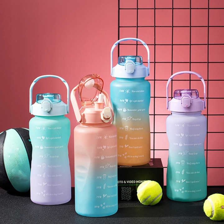 BUTELKA NA WODĘ BIDON Z MIARKĄ ZE SŁOMKĄ PRZYPOMNIENIEM SIŁOWNIA FITNESS 2L