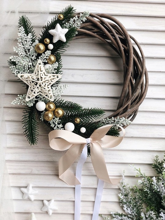 WIANEK ŚWIĄTECZNY GWIAZDKA WIENIEC STROIK NA DRZWI