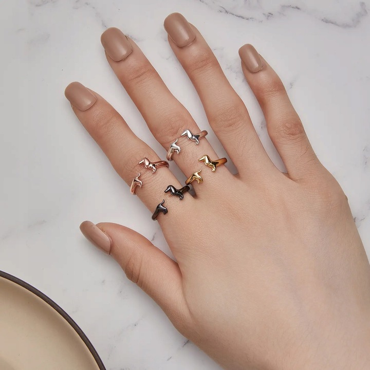 Pierścionek Srebrny 925 Regulowany Pies Jamnik Czarne Złoto Srebro 925