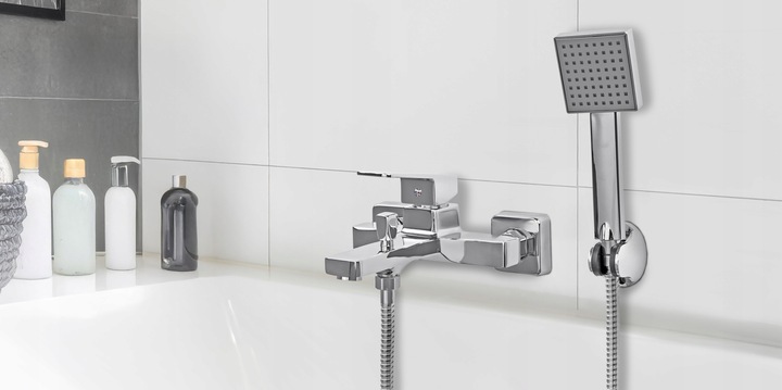 Bateria wannowa z prysznicem ścienna chrom srebrna kran do wanny YOKA HOME