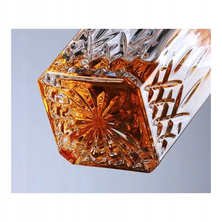 Zestaw do whisky karafka 850 ml 6 szklanek 280 ml komplet na prezent