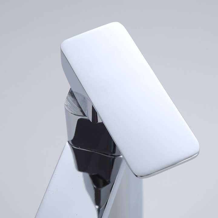 BATERIA UMYWALKOWA ŁAZIENKOWA STOJĄCA NABLATOWA KRAN DO UMYWALKI CHROM