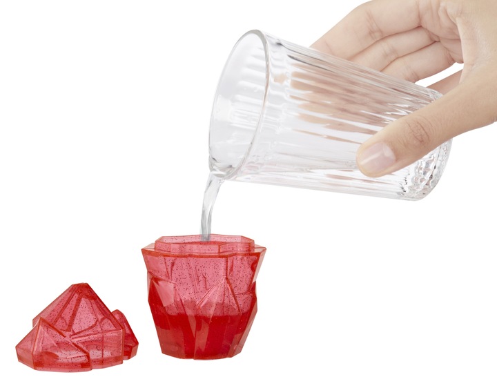 Classic Rainbow Fashion Doll - Ruby (czerwony)