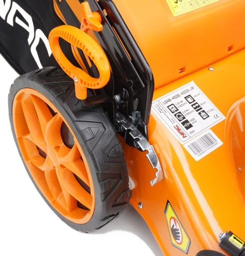 NAC KOSIARKA SPALINOWA B&S NAPĘD LS46-450E-HSDS-JR