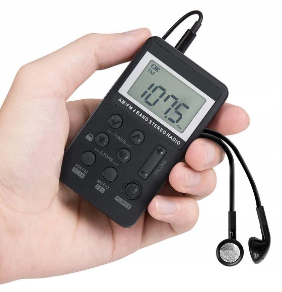 MINI RADIO CYFROWE PROGRAMOWANIE AKUMULATOR SŁUCH + naklejka