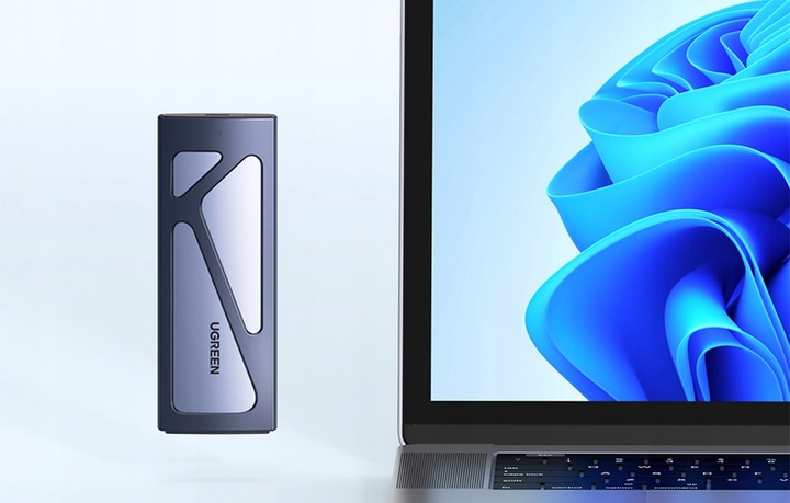 UGREEN OBUDOWA HUB KIESZEŃ DYSKU SSD M.2 NVME DO 2 TB 10GBPS USB 3.2 0,25M