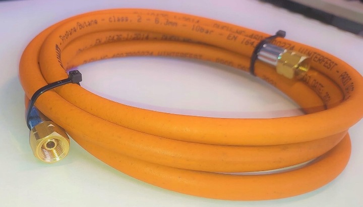 Wąż do gazu propan-butan Fagumit 10m 10bar Ø6,3mm ze złączkami 3/8" - 3/8"