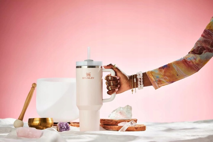 Duży kubek termos Stanley Quencher Flowstate 1180ml pomarańczowy + słomka