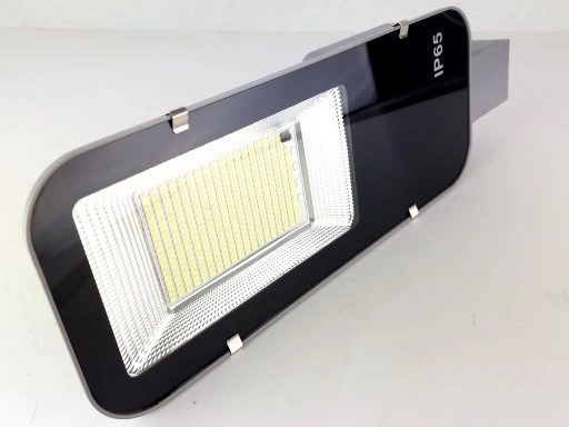 Mocna lampa solarna uliczna 358 LED PANEL SOLARNY+UCHWYT IP65 7000K PILOT