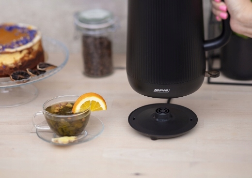 Czajnik elektryczny bezprzewodowy MPM MCZ-115/C podwójne ścianki czarny