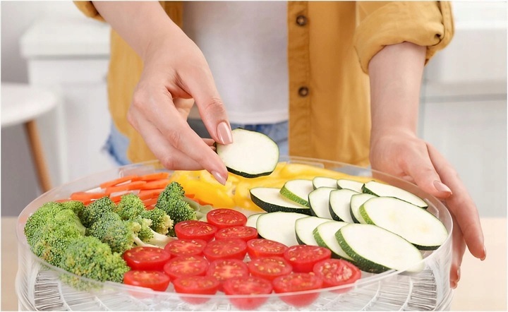 SUSZARKA DO GRZYBÓW OWOCÓW WARZYW SPOŻYWCZA DUŻA 5 SIT 4 CM 500W ŻYWNOŚCI