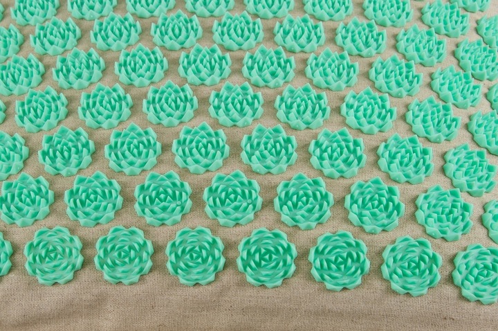 MATA DO AKUPRESURY Z KOLCAMI NATURALNA KOKOS GRYKA