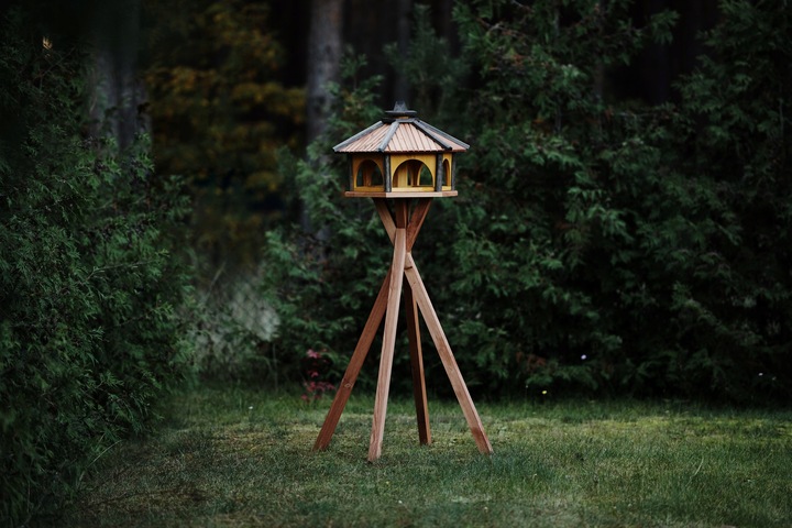 Karmnik dla ptaków drewno z wsypem Karmniki KW60