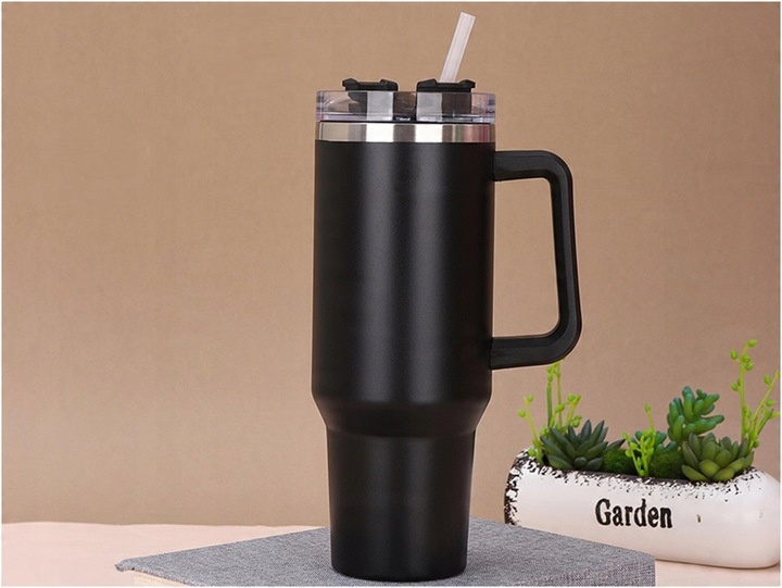 MagiCook KUBEK TERMICZNY Czarny 1200 ML ZE SŁOMKĄ STYLE USA Czerń