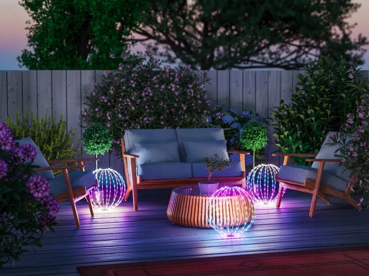 Ozdobna kula z diodami Twinkly 3D Sphere, 43cm, 210 LED, RGB+W, IP44
