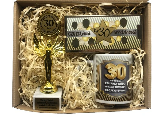 Prezent Na Urodziny 18-99 Zestaw Kosz Prezentowy Statuetka Kubek Czekolada