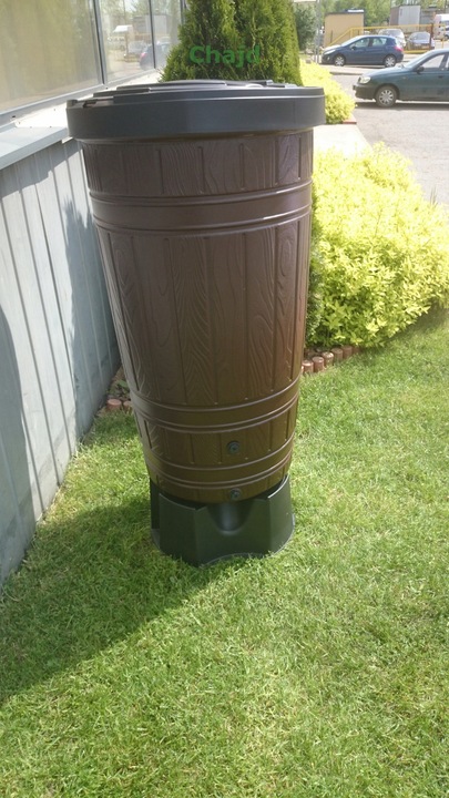 POJEMNIK NA DESZCZÓWKĘ WODĘ ZBIORNIK 265 L+KRANIK