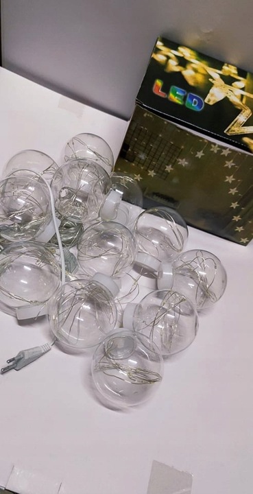 KULE WISZĄCE LAMPKI CHOINKOWE KURTYNA MIKRO LED