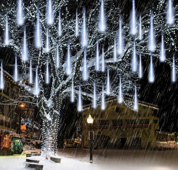 LAMPKI SOPLE ZEWNĘTRZNE CHOINKOWE METEORYT 360 LED ZIMNE 50 CM 10 SZT