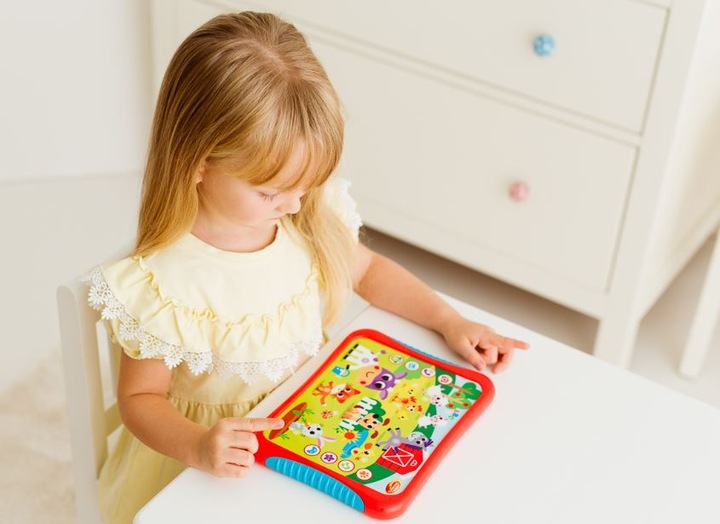 Tablet Wiejska Sielanka Dumel Discovery DD 50010