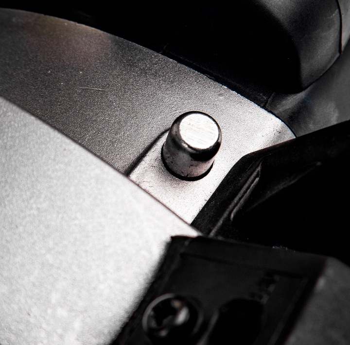 BRUZDOWNICA DO BETONU LASER 2 TARCZE WALIZKA 3100W WUBER