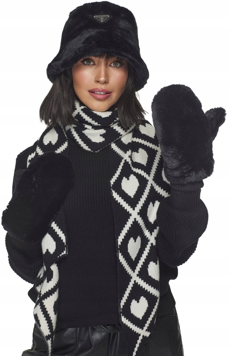 CZAPKA DAMSKA futrzana na zimę zimowa ciepła z futerkiem bucket czarna