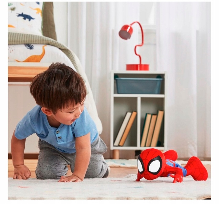 TAŃCZĄCY I PEŁZAJĄCY SPIDEY Z SERIALU SPIDEY I SUPER-KUMPLE MARVELA PREZENT