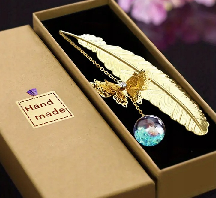 PREZENT NA WALENTYNKI ZAKŁADKA