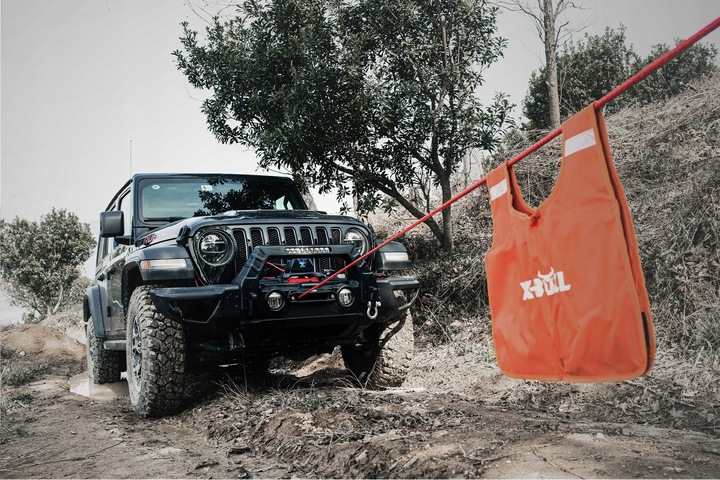 Tłumik zerwania liny wyciągarki samochodowej lub taśmy kinetycznej X-Bull